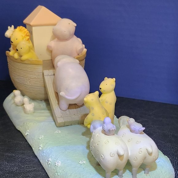 David Walker Noah's Ark Vintage Bookends by Michael And Company. Lion Sheep Ramp - Picture 6 of 9